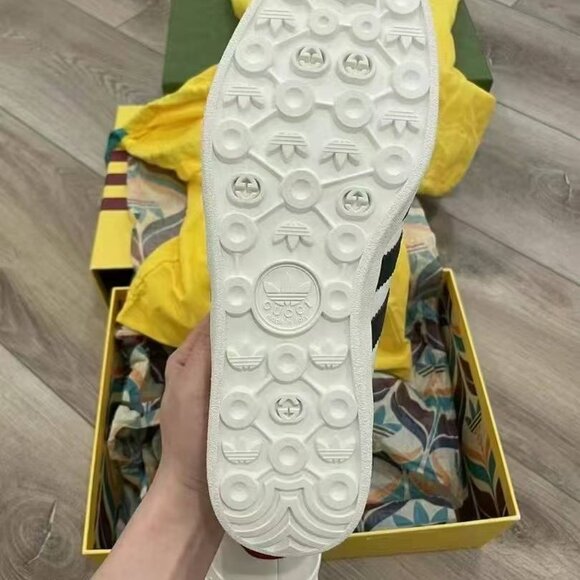 NIB Authentic GUCCI  adidas x Gucci unisex Gazelle sneaker - Picture 5 of 10